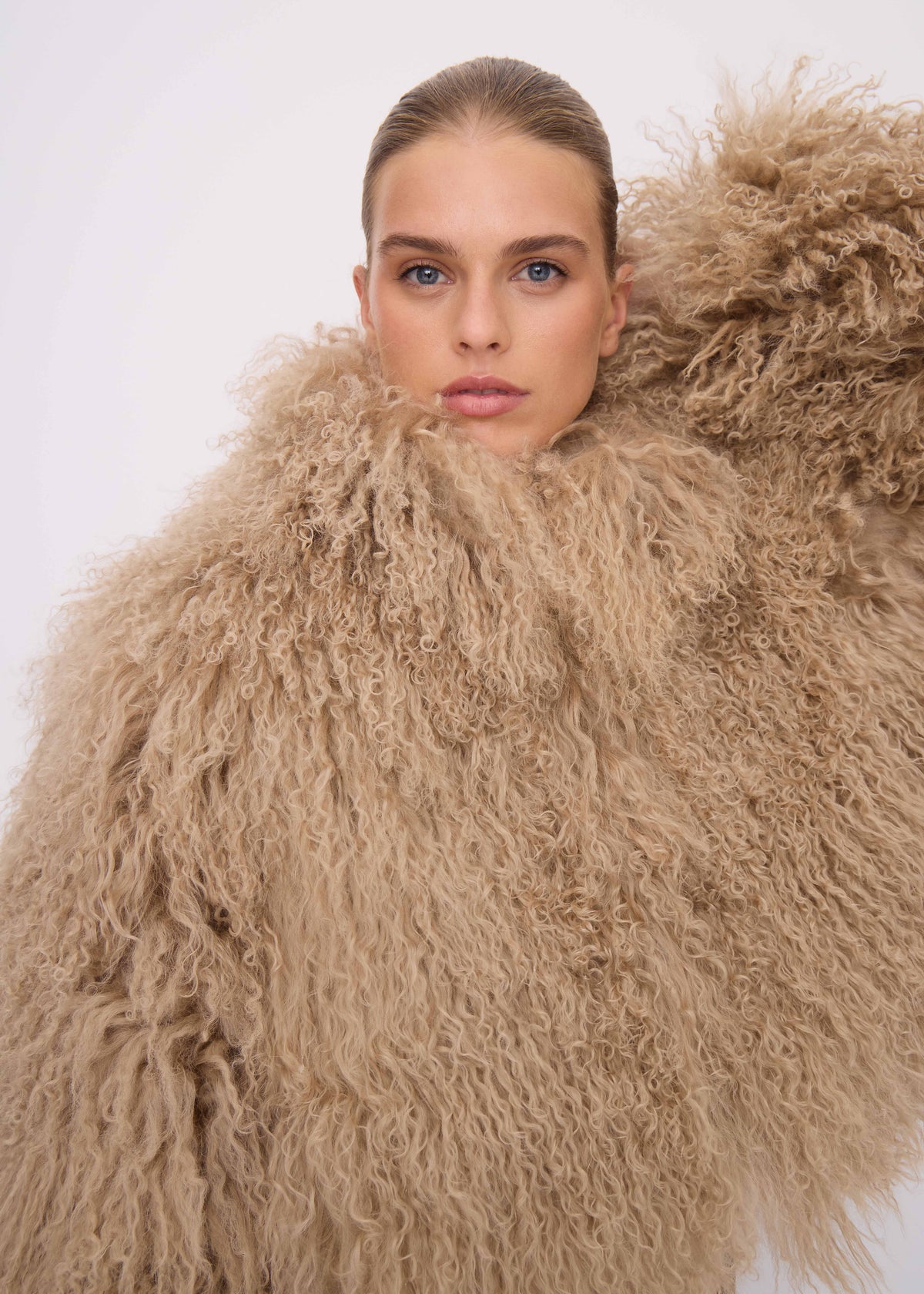 Alba Cropped Mongolian Coat