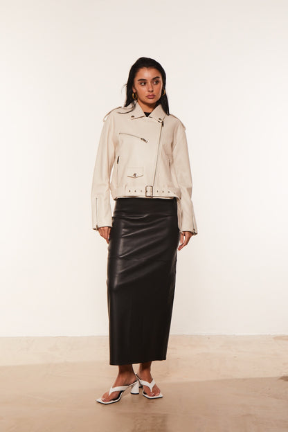 women’s leather jacket styled outfit autumn winter naatka